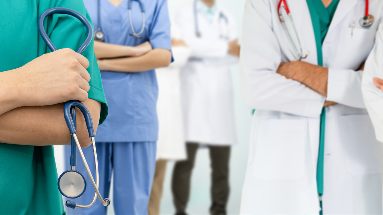 Portugal aprova contratação de médicos estrangeiros sem burocracia