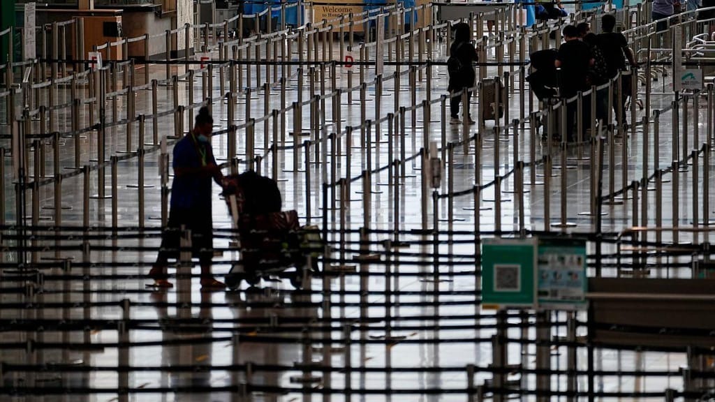 Não é Só em Portugal: Aeroportos Europeus Registam Filas de 3,5 Horas e Avisam para Verão Crítico