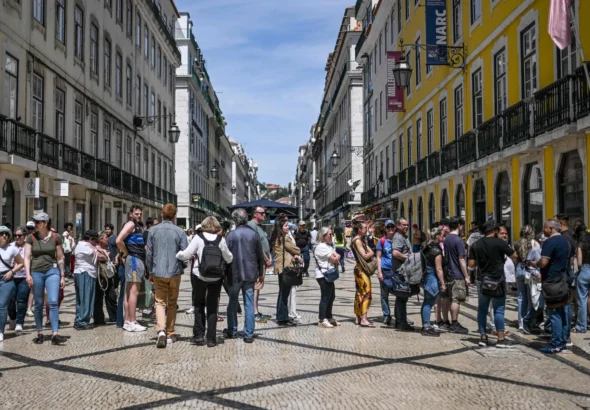 topshot-portugal-energy-emergency-blackout-34700173