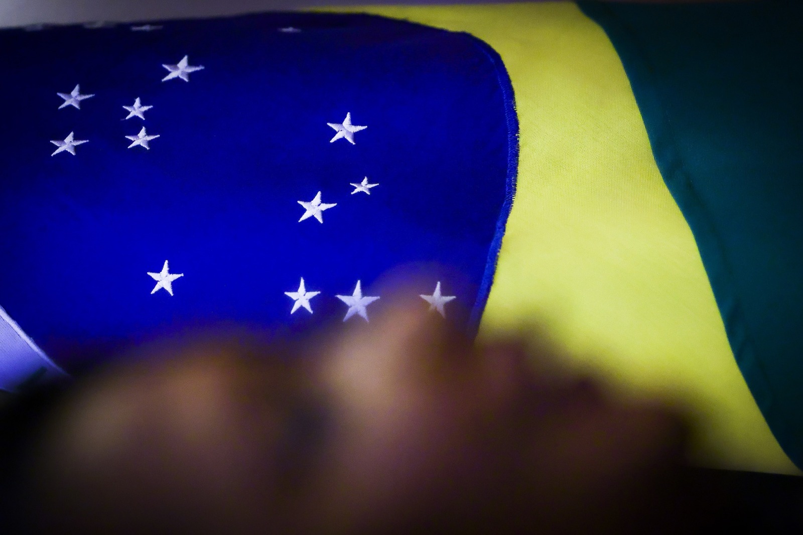Mapeamento de Regiões em Portugal: Custo de Vida, Emprego e Escolas para Famílias