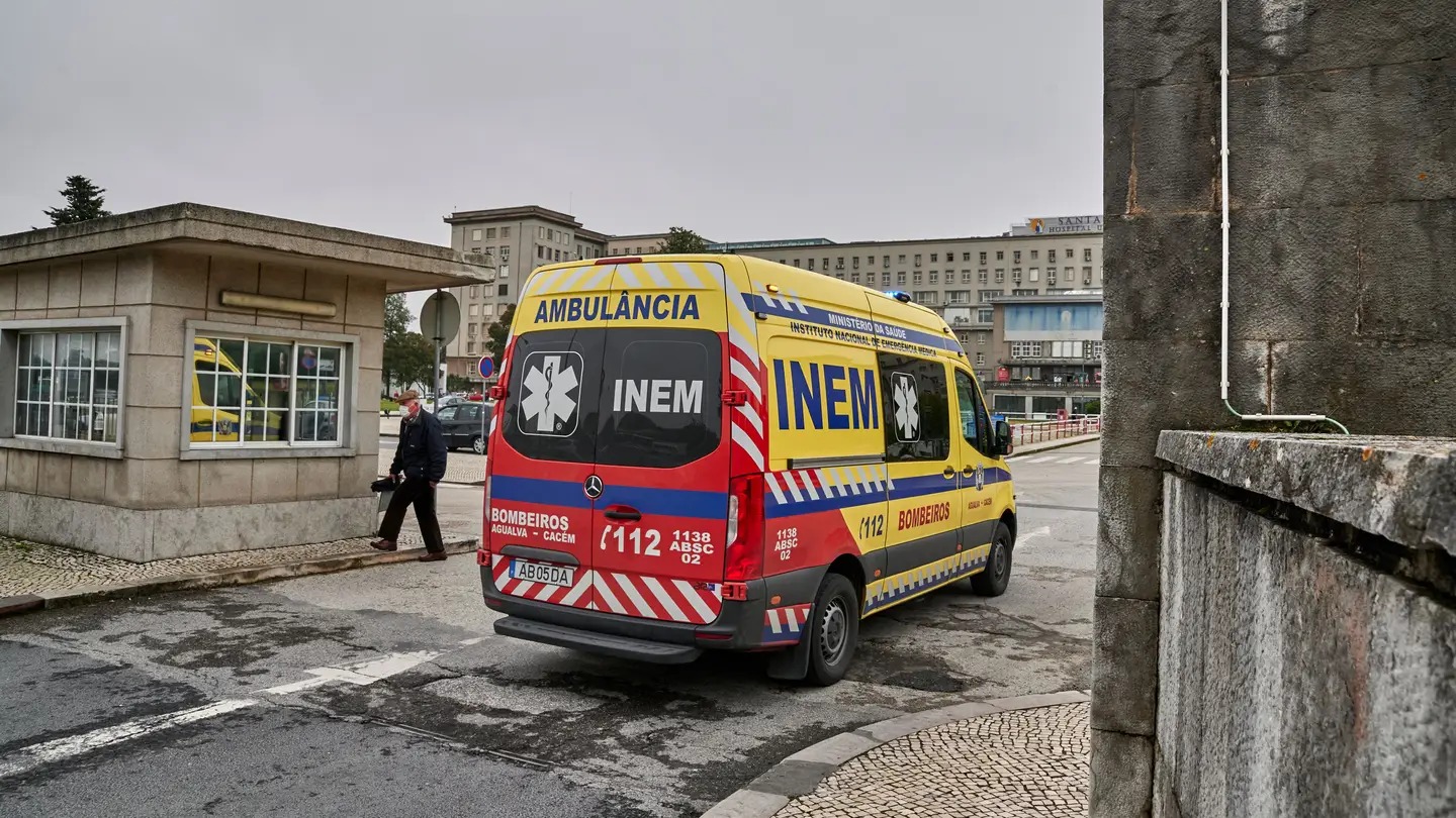 Tragédia em Odivelas: Jovem de 16 Anos Assassinada; Suspeito Fica em Coma Após Atropelamento na Fuga