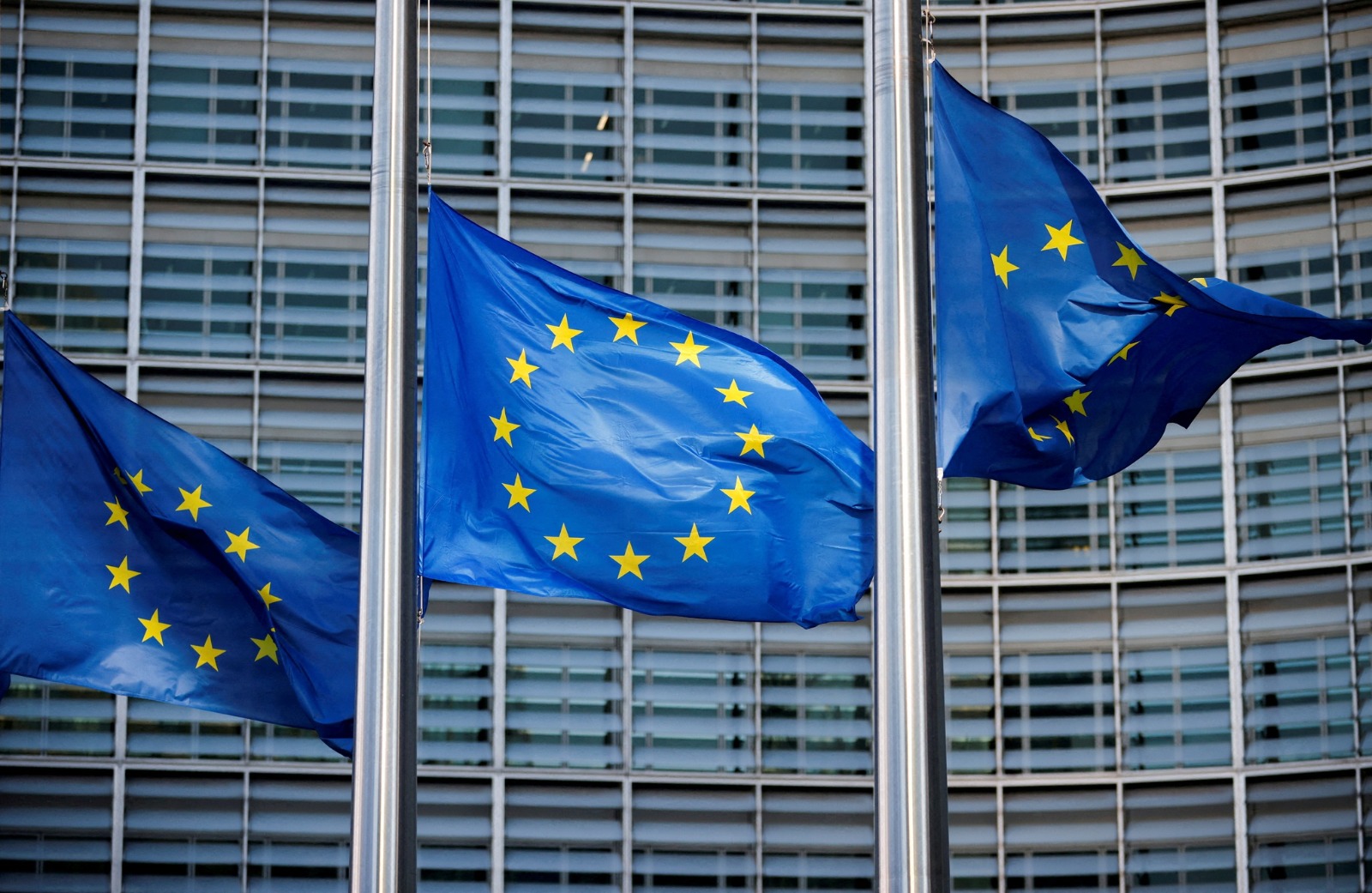 🇪🇺 Novo Portal AIMA: Pedidos e Renovações de Residência para Cidadãos da UE Já Estão Online