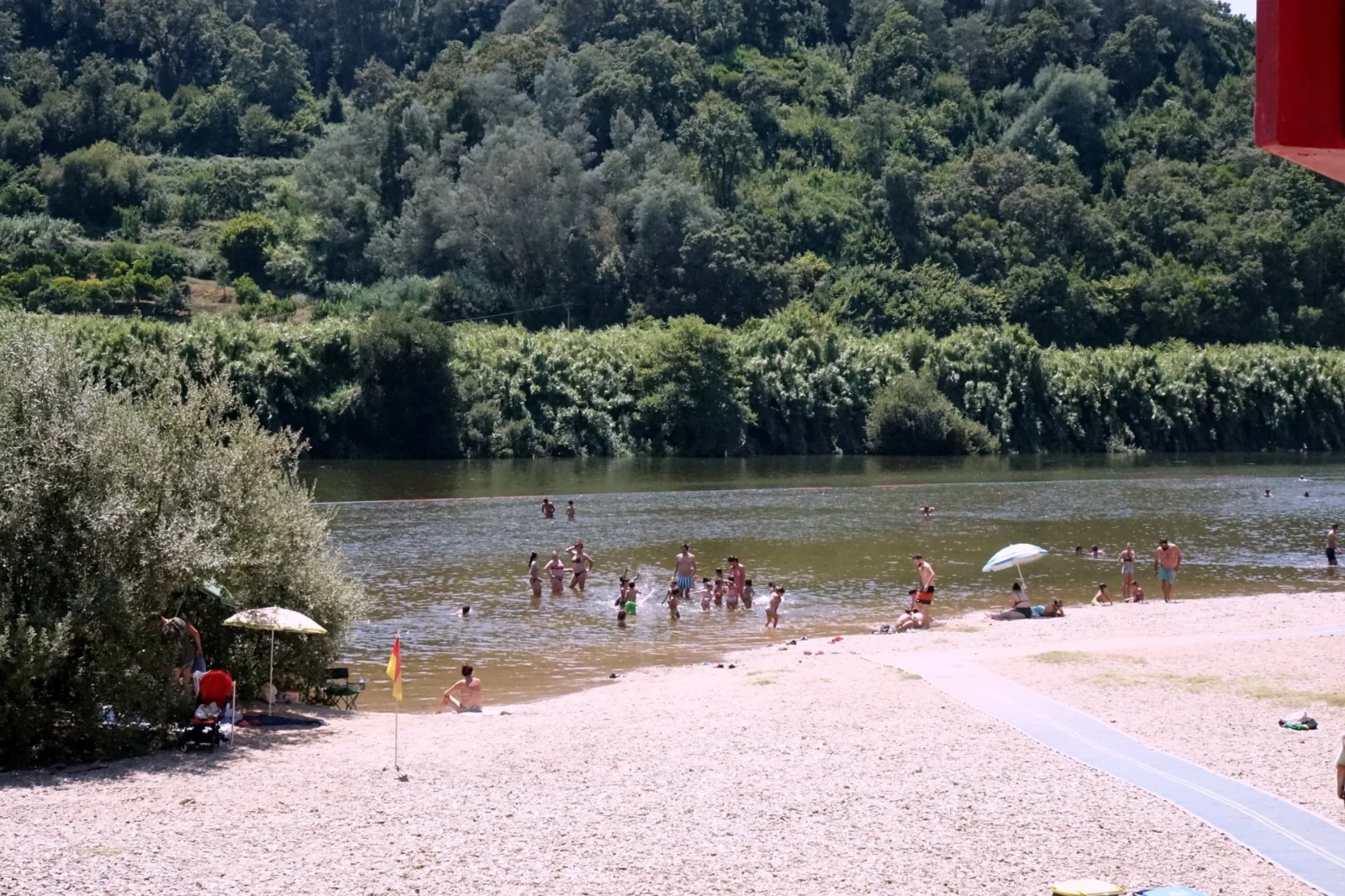 Águas Limpas no Mondego: Levantado o Desaconselhamento de Banhos nas Praias Fluviais do Rebolim e Palheiros e Zorro