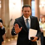 🇵🇹 Sondagem SIC/Expresso: Maioria Dá Negativa ao Ministro da Educação e Duvida da Capacidade Reformista do Governo