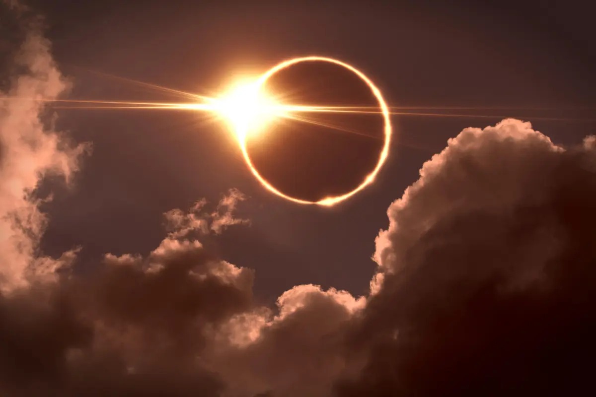 Eclipse Solar de 12 de Agosto de 2026: O Guia Completo para Assistir em Segurança em Portugal
