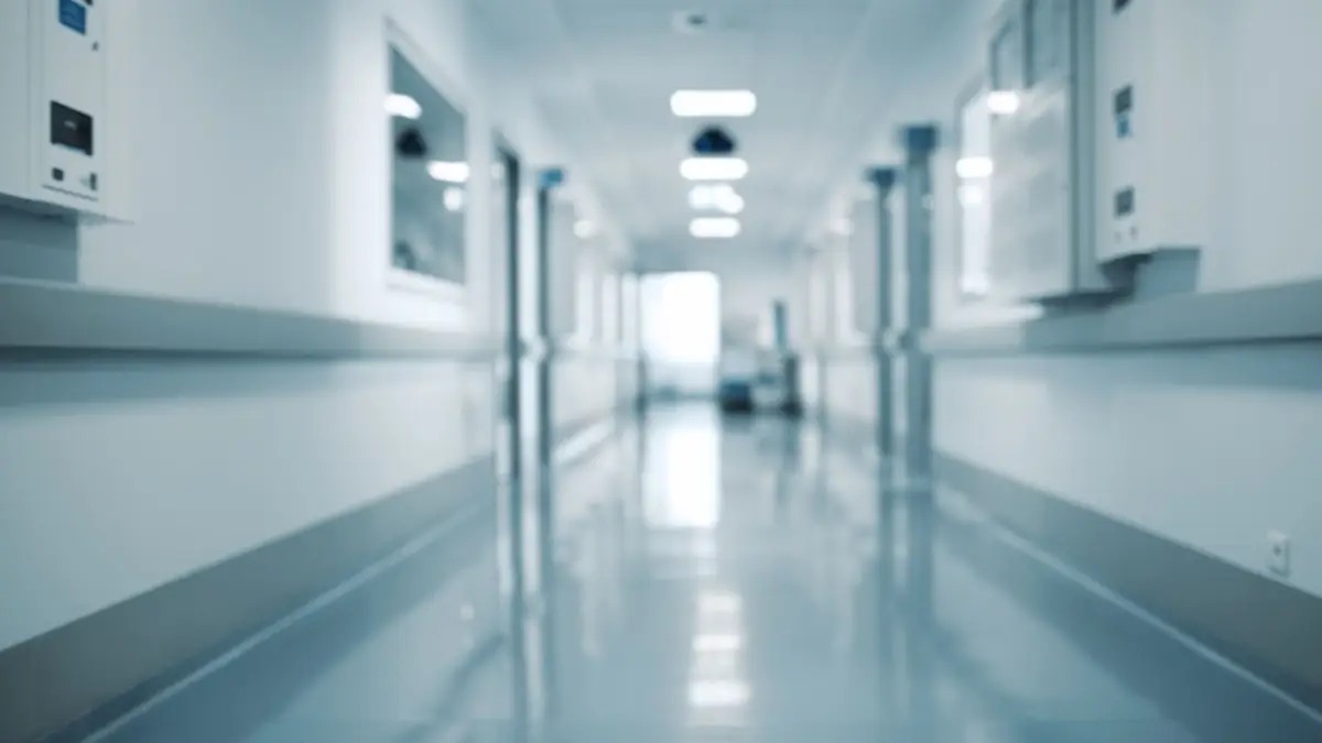 Hospitais do Algarve Tentam Recuperar 400 Mil Euros de Cuidados Prestados a Turistas Estrangeiros