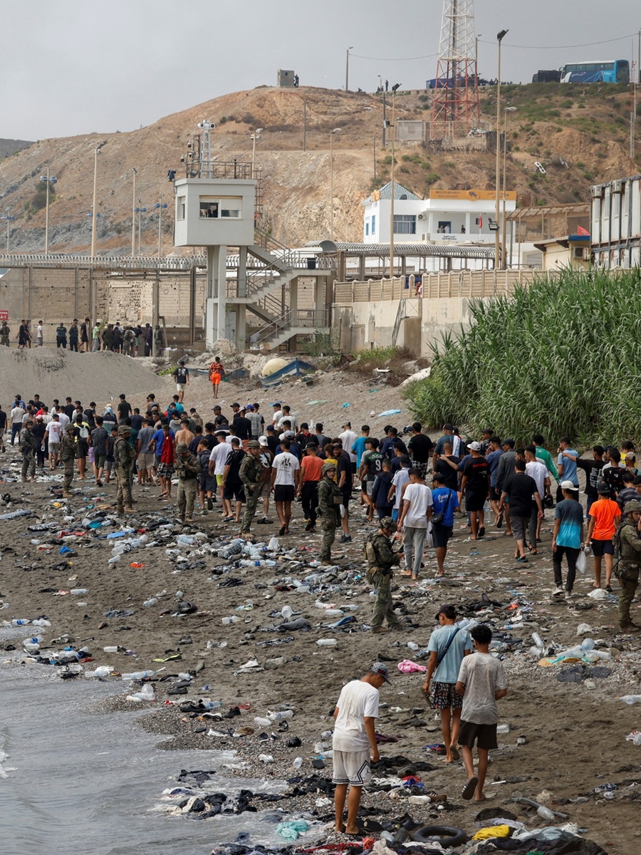 Ceuta sob forte vigilância após novos apelos nas redes sociais para travessia a nado