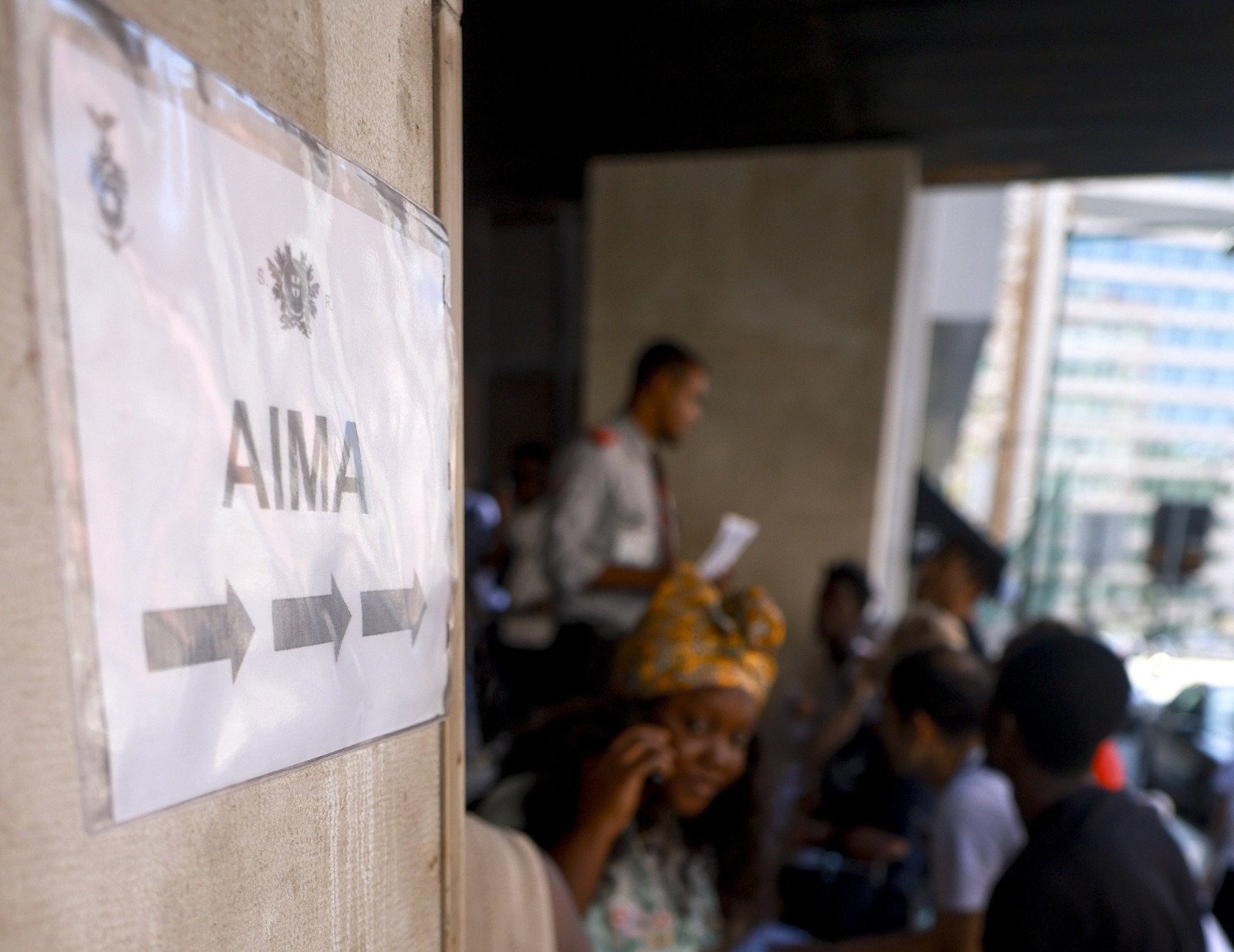 AIMA Responde: Agência Só Vai Agir no Caso de Jovem Deportado Após Citação Formal da Justiça