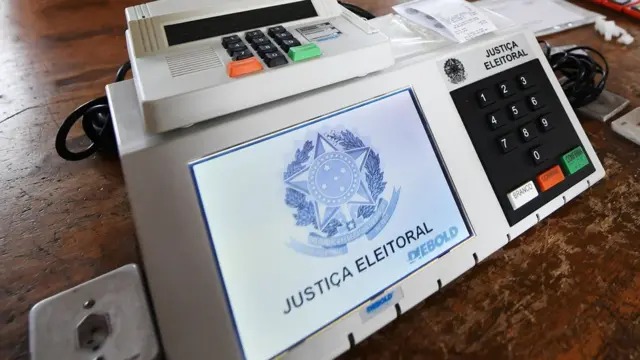 Falta 1 Mês para as Eleições Brasileiras: Tudo o Que Precisa de Saber para Votar em Portugal
